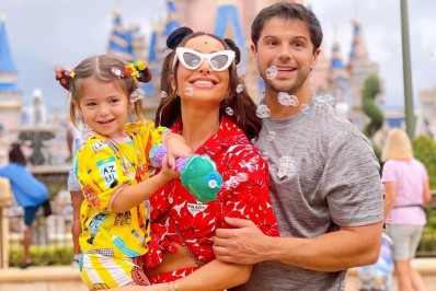 Sabrina Sato curte passeio na Disney com a família: 'Um dia mágico'