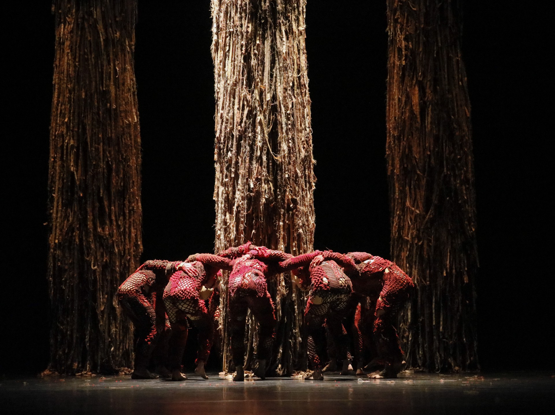 Espetáculo 'Cura' de Deborah Colker - Leo Aversa