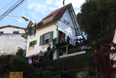 Aniversário de Santos Dumont terá programação cultural, bolo e gratuidade no museu