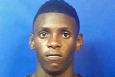 Testemunhas alegam que Polícia Civil atirou contra criminosos e moradores em operação na Lapa 