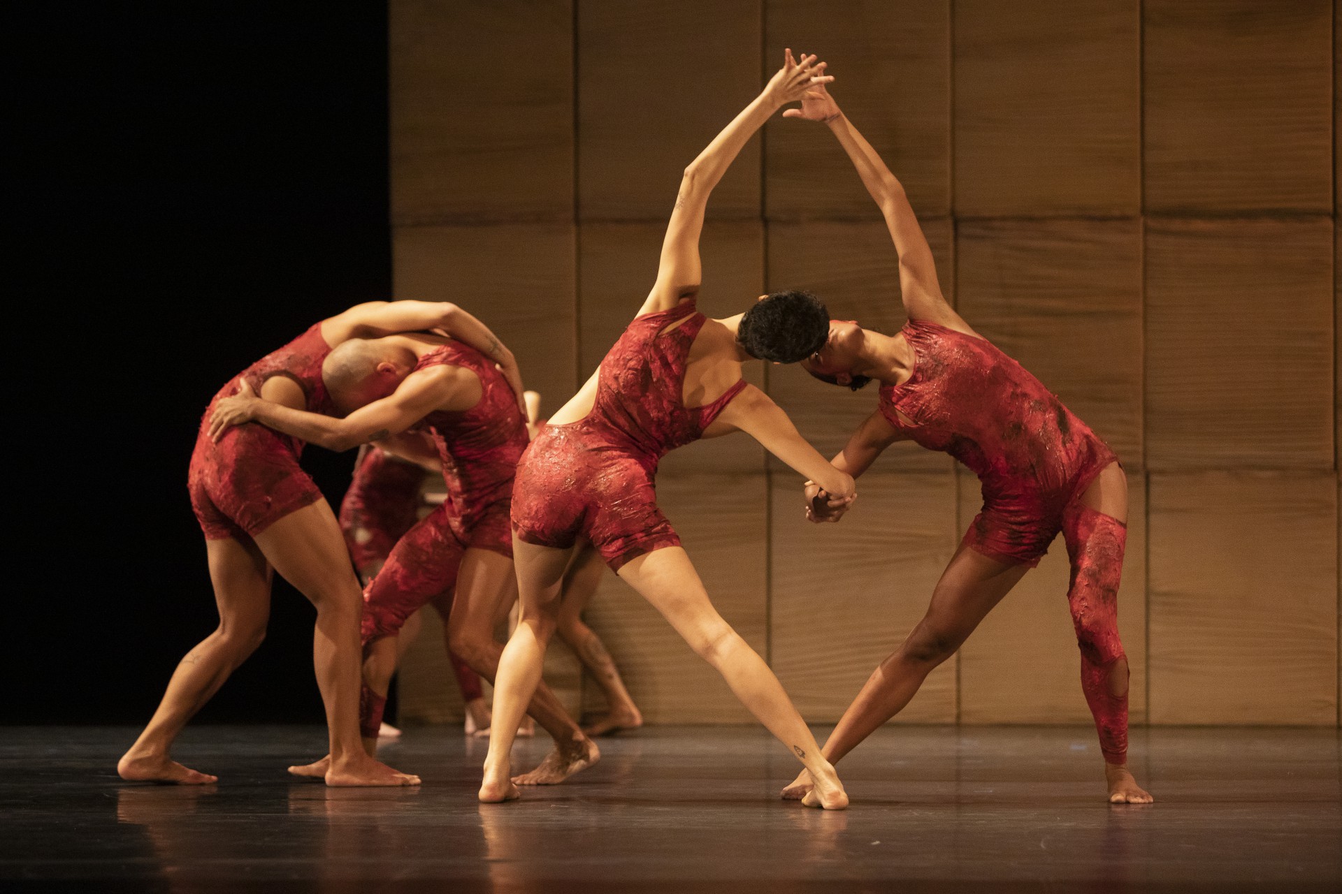 Espetáculo 'Cura', de Deborah Colker - Leo Aversa