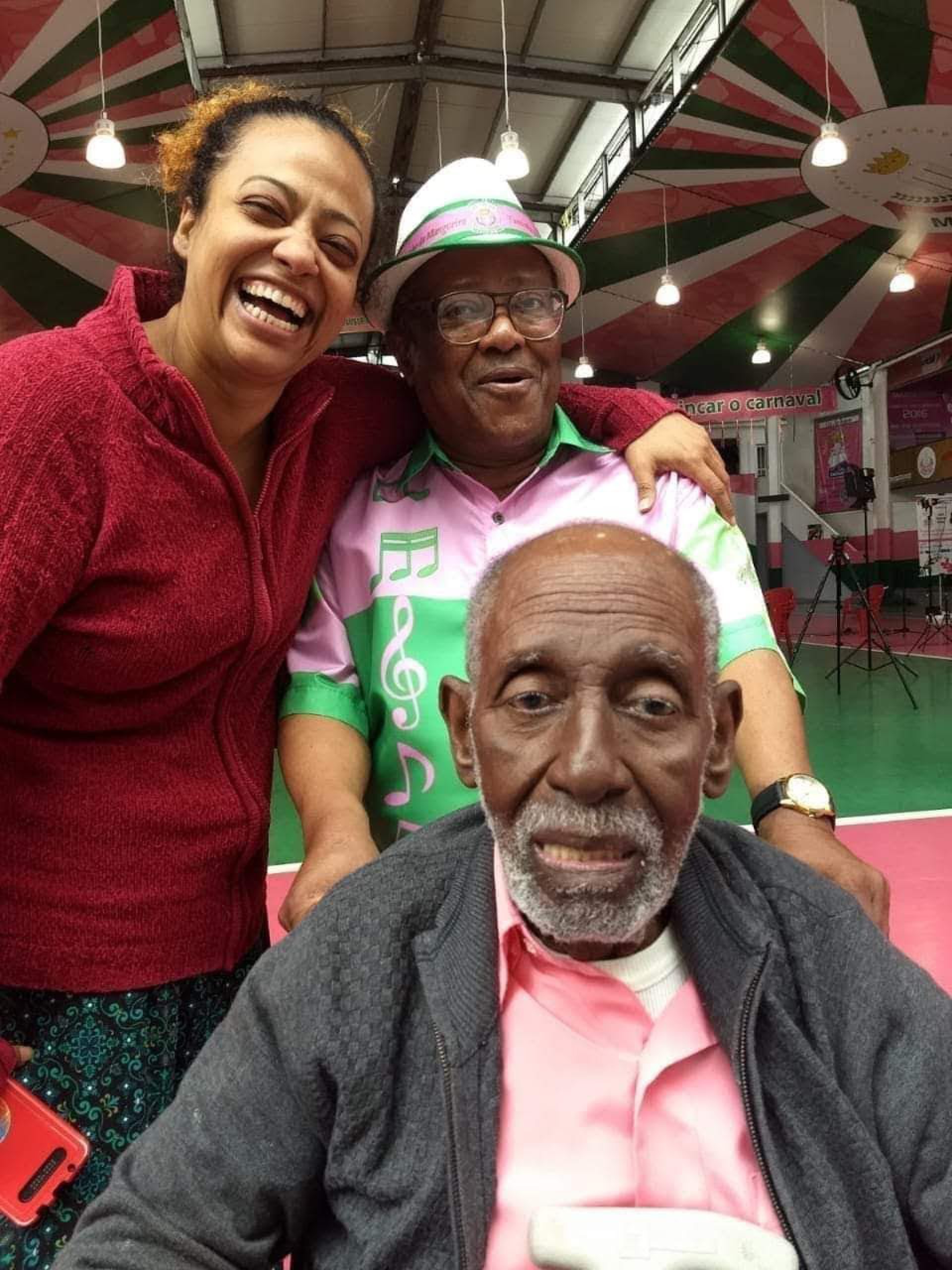 Livea Mattos, nora e sua produtora e mestre Tantinho da Mangueira - Divulgação/ Lívea Mattos