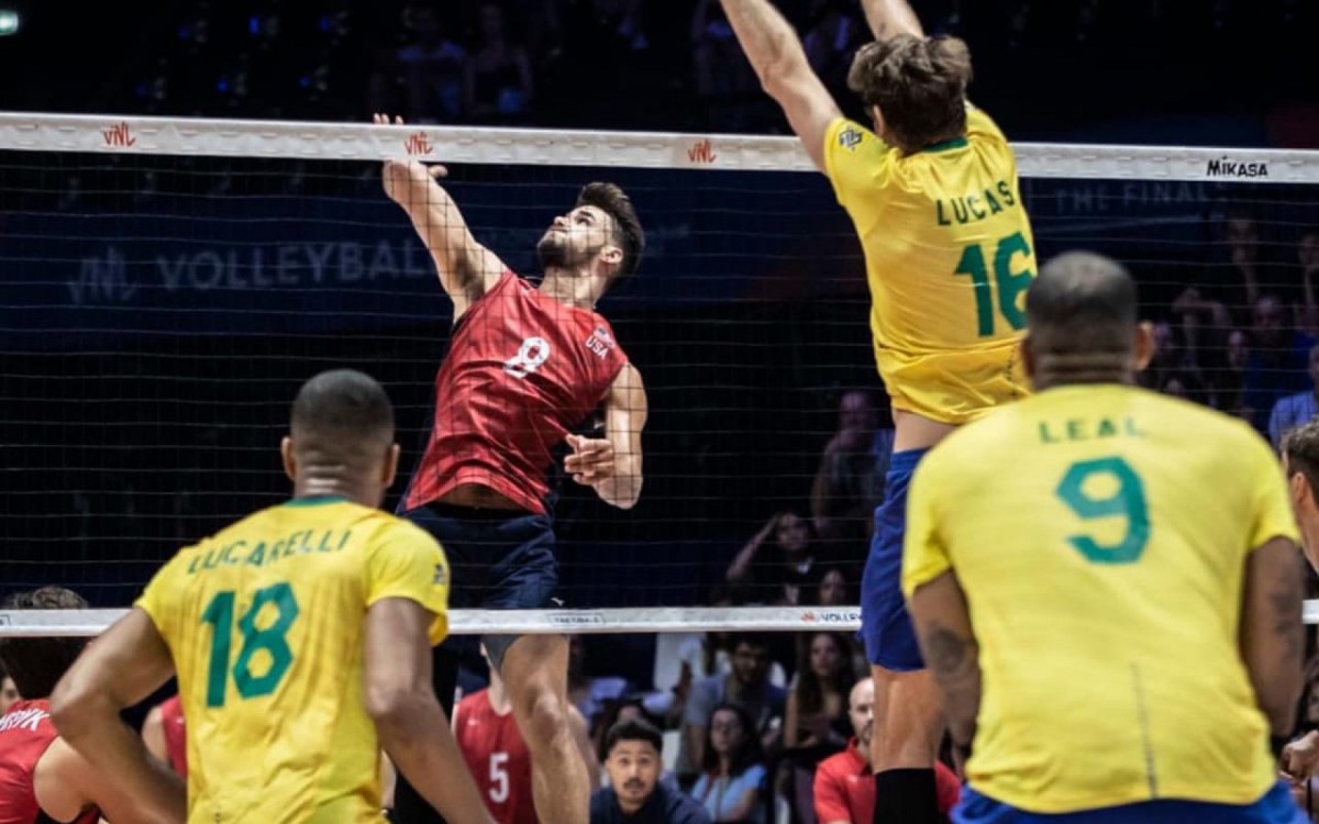 Brasil foi eliminado pelos Estados Unidos e deu adeus ao sonho do t&iacute;tulo da Liga das Na&ccedil;&otilde;es masculina de v&ocirc;lei