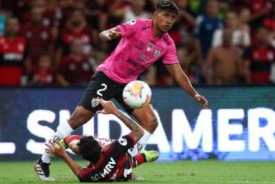 Botafogo abre negociações por zagueiro equatoriano