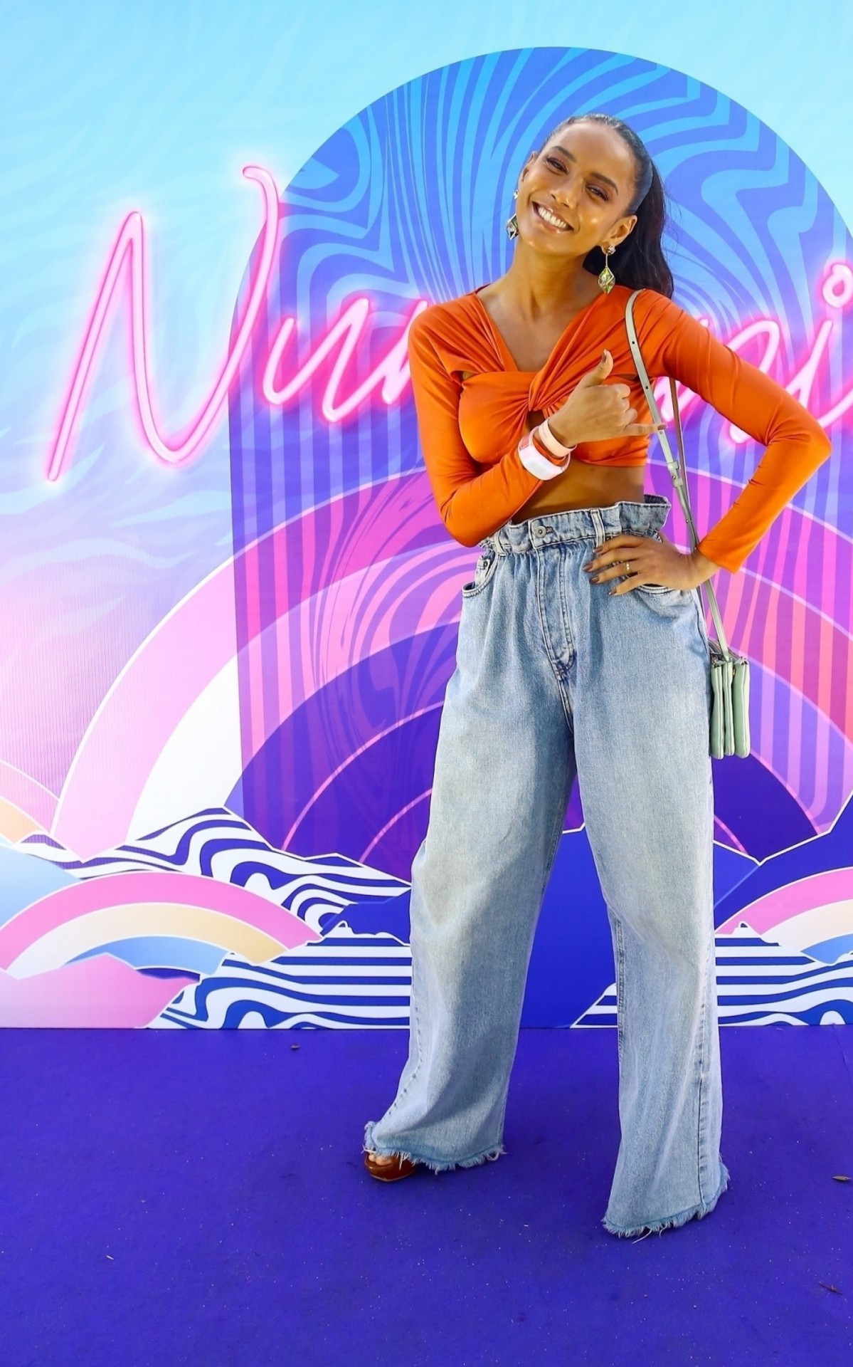 Ta&iacute;s Ara&uacute;jo