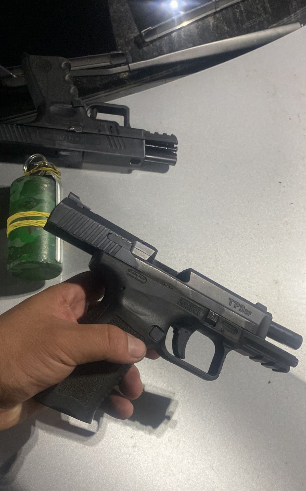 Oito criminosos s&atilde;o presos com armas na Ponte Rio-Niter&oacute;i