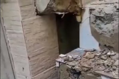 Vídeo: Imagens feitas por moradores mostram destruição em vielas dentro do Complexo do Alemão