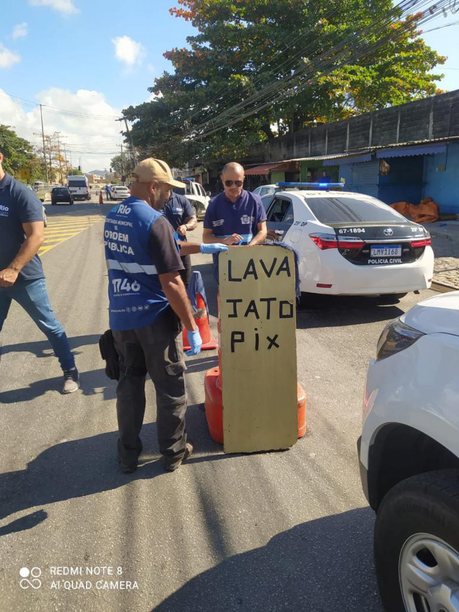 Prefeitura realiza operação de combate a lava-jatos clandestinos e remoção de estruturas irregulares - Divulgação/ SEOP