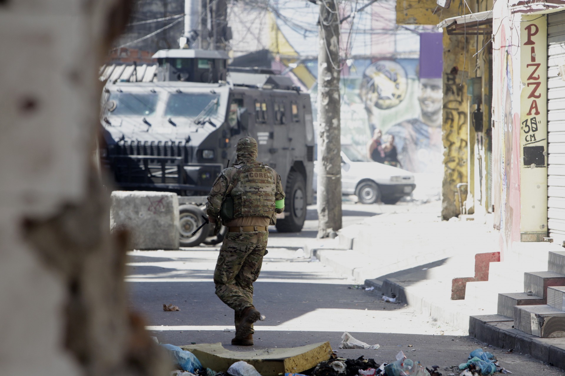 Policiais militares e civis realizaram opera&ccedil;&atilde;o no Complexo do Alem&atilde;o que deixou 18 mortos - Arquivo / Reginaldo Pimenta / Agencia O Dia