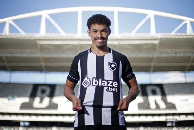 Botafogo anuncia contratação do zagueiro Adryelson