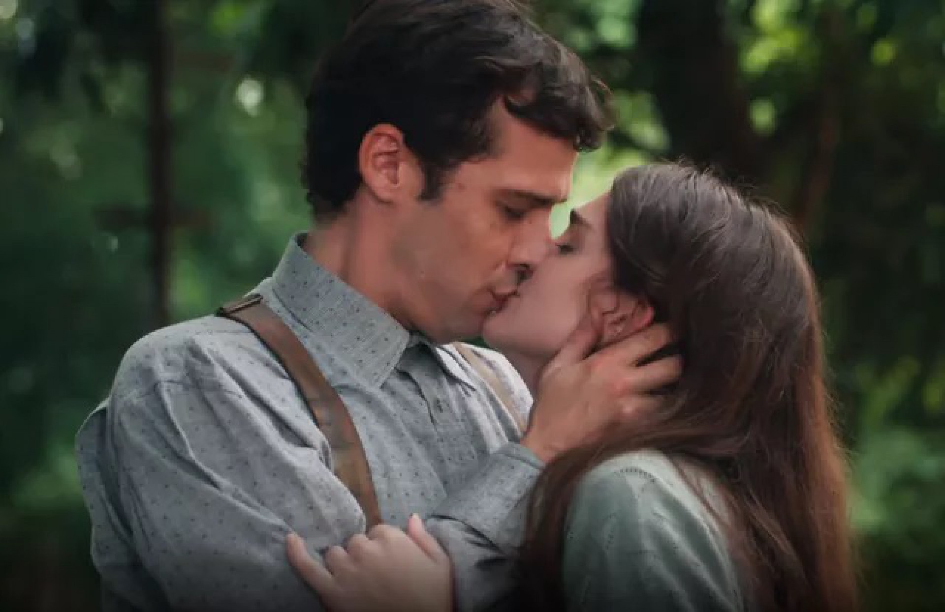 Tenório (Jayme Matarazzo) e Olívia ( (Debora Ozório) em 'Além da Ilusão'  - Reprodução da TV Globo