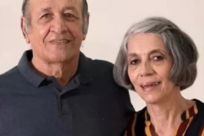 Esposa de ex-jogador passa mal durante velório do marido e morre