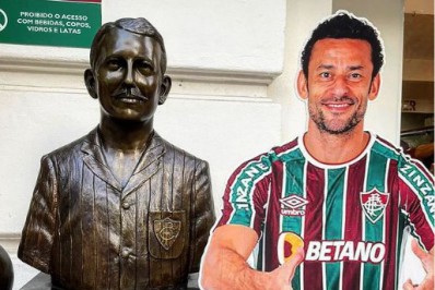 Placa em homenagem a Fred faz sucesso no Rio, e torcedores cobram estátua do ídolo do Fluminense