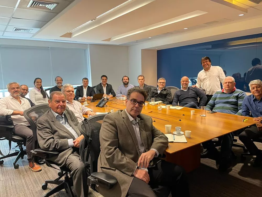 Mesmo com liminar, Vasco convoca AGE para definir venda da SAF para a 777 Partners