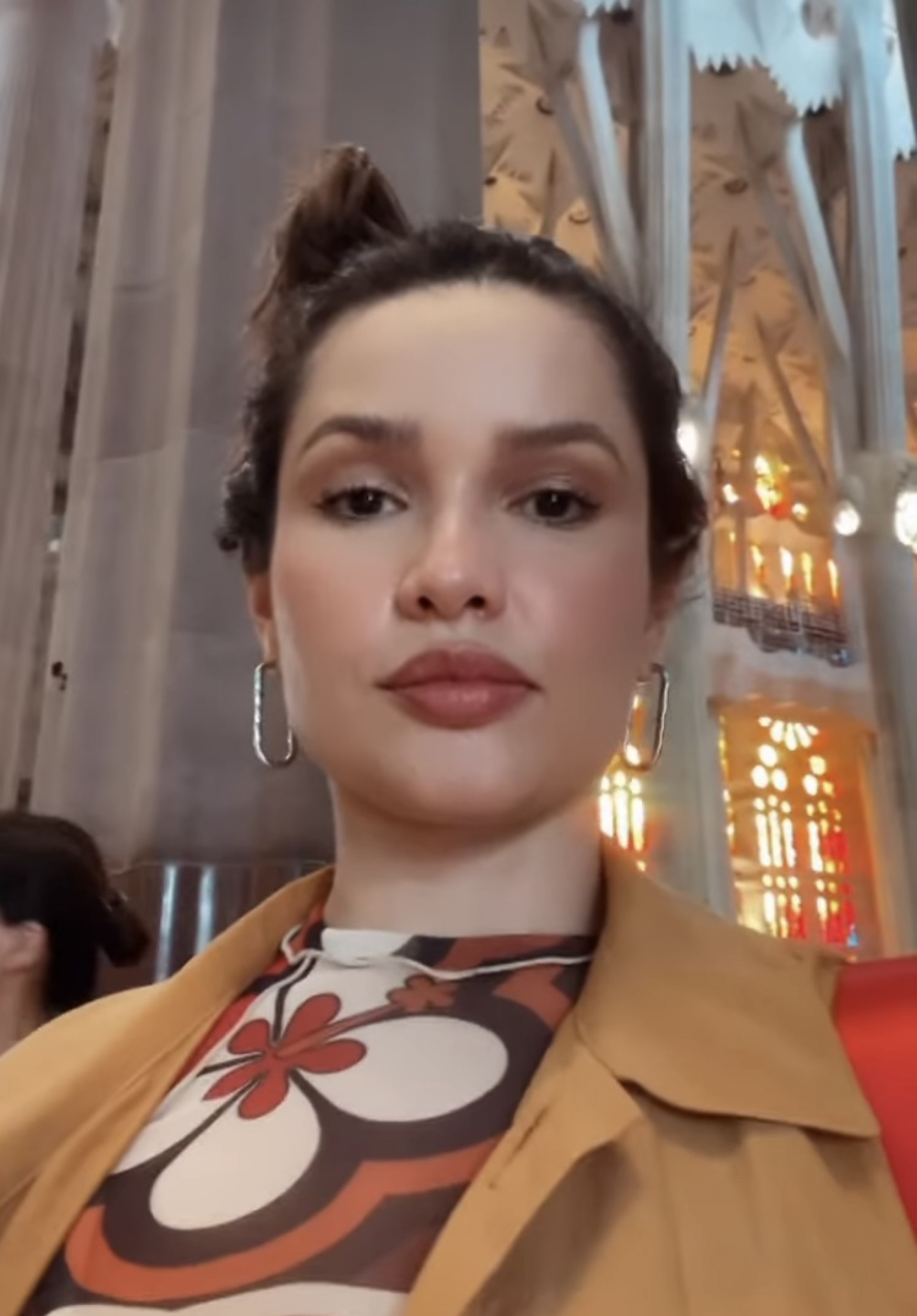 Juliette é barrada em igreja de Barcelona por causa de vestido - Reprodução / Instagram