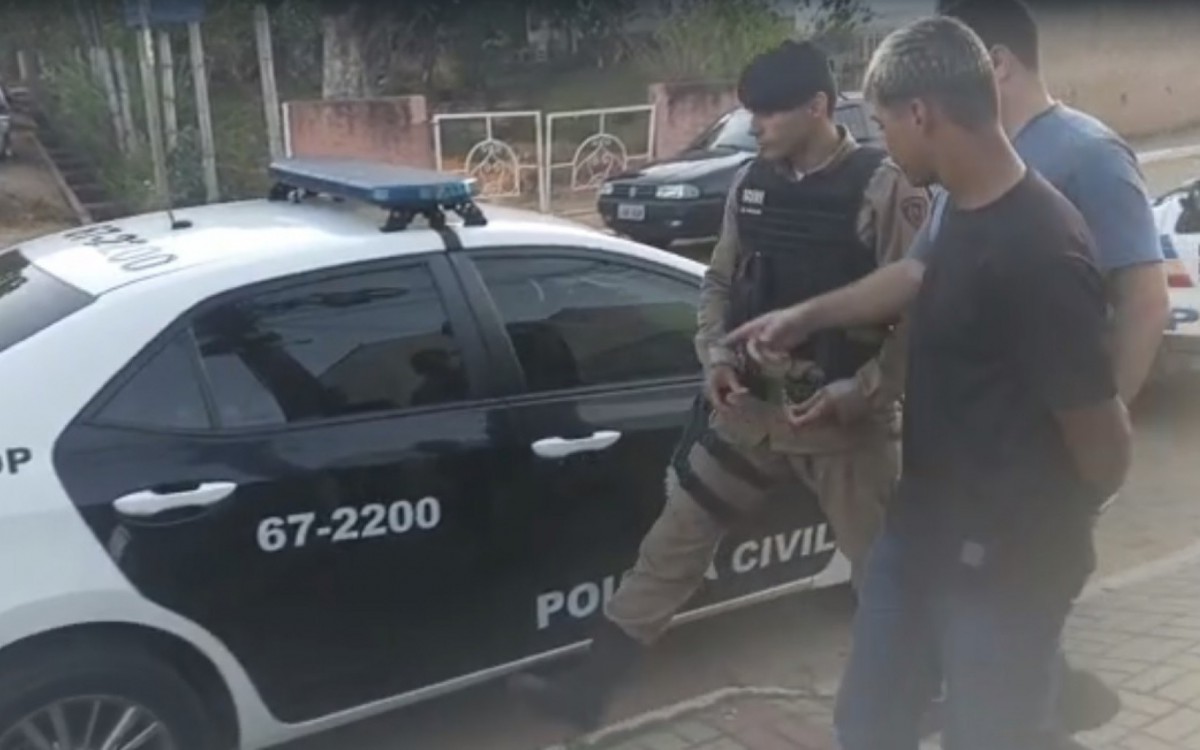 Flavio Henrique Alves Teixeira, de 22 anos, foi preso por policiais 108ª DP, em Minas Gerais - Divulgação/ Polícia Civil