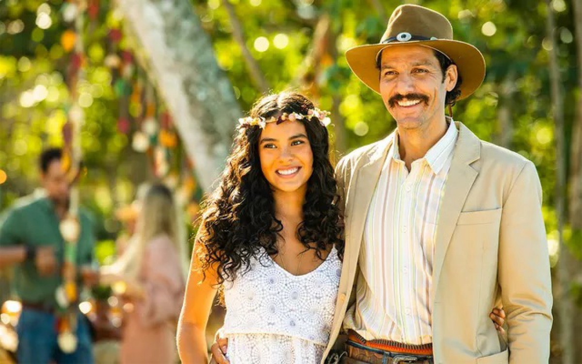 Tibério (Guito) se casa com Muda (Bella Campos) - fotos João Miguel Júnior/ TV Globo