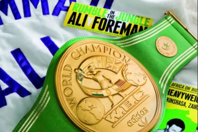 Dono de clube da NFL arremata cinturão de Muhammad Ali por quase R$ 34 milhões