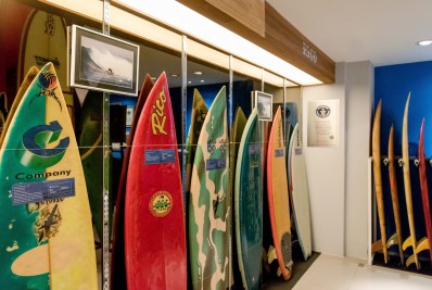 Em alta no Brasil, surfe ganha museu em shopping do Recreio