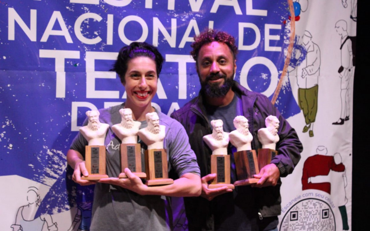 O casal Cecília Viegas e Marcos Camelo volta para Guapimirim com seis troféus - Cecília Viegas - Imagem cedida ao DIA