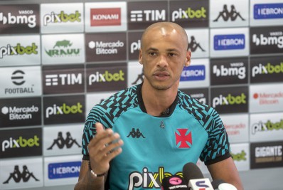Anderson Conceição destaca apoio ao auxiliar Emílio Faro nos próximos duelos do Vasco: 'Tem nossa confiança'