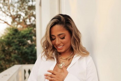 MC Loma mostra barrigão de gravidez em ensaio fotográfico: 'Amando lhe gerar'