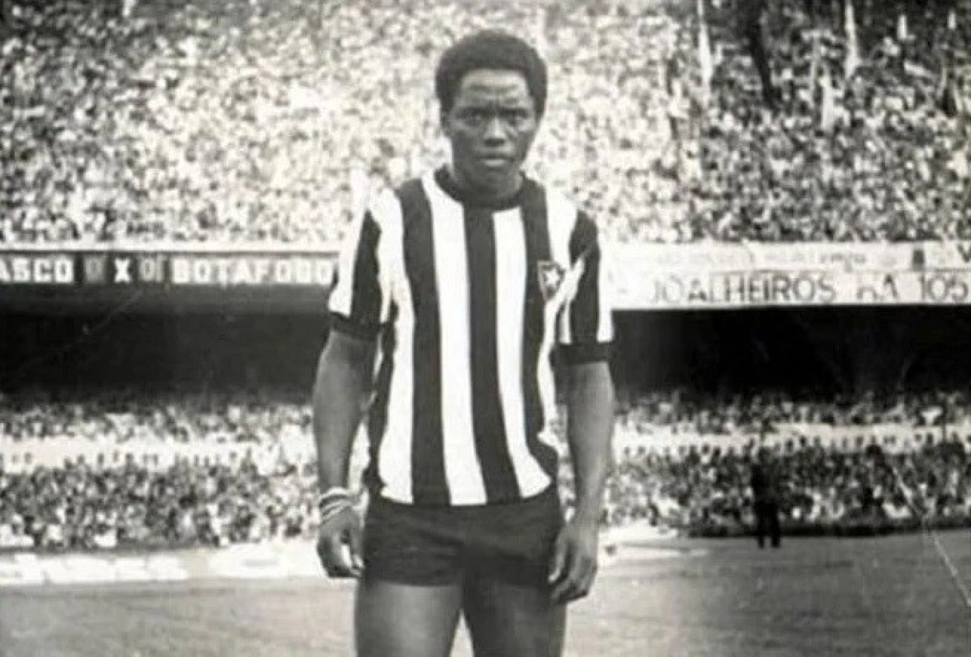 Miranda, ex-lateral - Reprodu&ccedil;&atilde;o