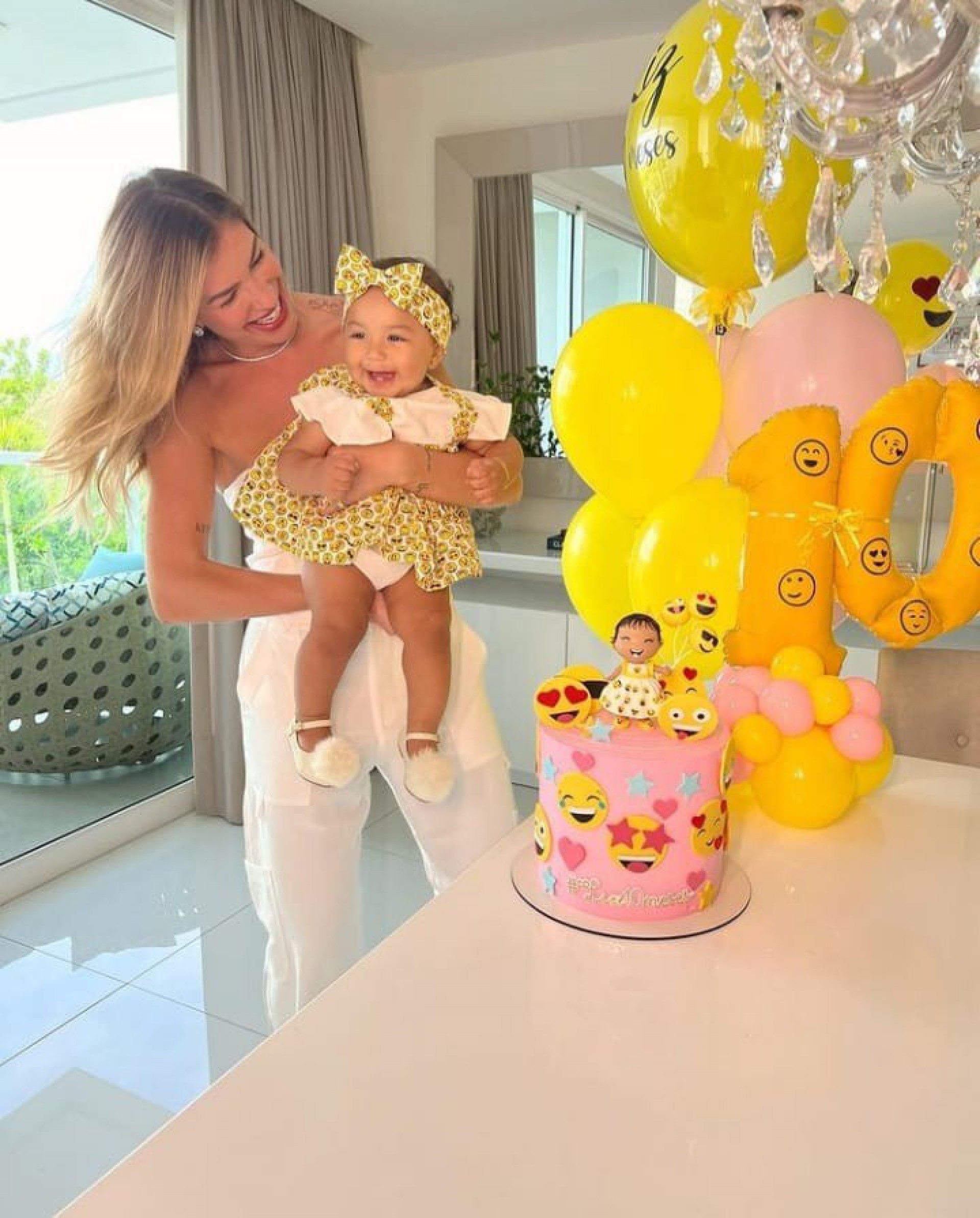 Lorena Improta celebrou os 10 meses da filha  - Reprodução/Instagram 