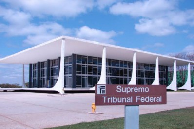 STF julga se nova Lei de Improbidade pode beneficiar políticos condenados