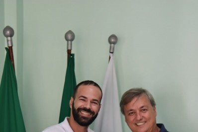 'Escola Cívico-Militar' é pauta de reunião entre Alexandre Martins, prefeito de Búzios, e o empresário Rodrigo Gurgel
