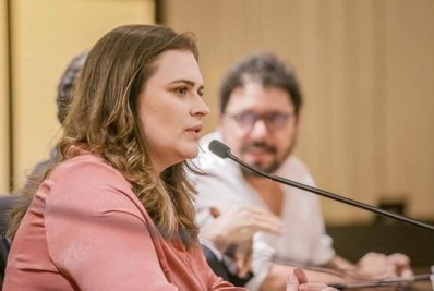 TRE de Pernambuco manda Marília Arraes retirar posts de 'lulômetro' e encontro com petista