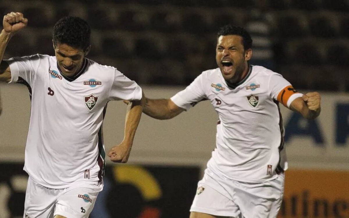 Magno Alves e Fred em a&ccedil;&atilde;o pelo Fluminense