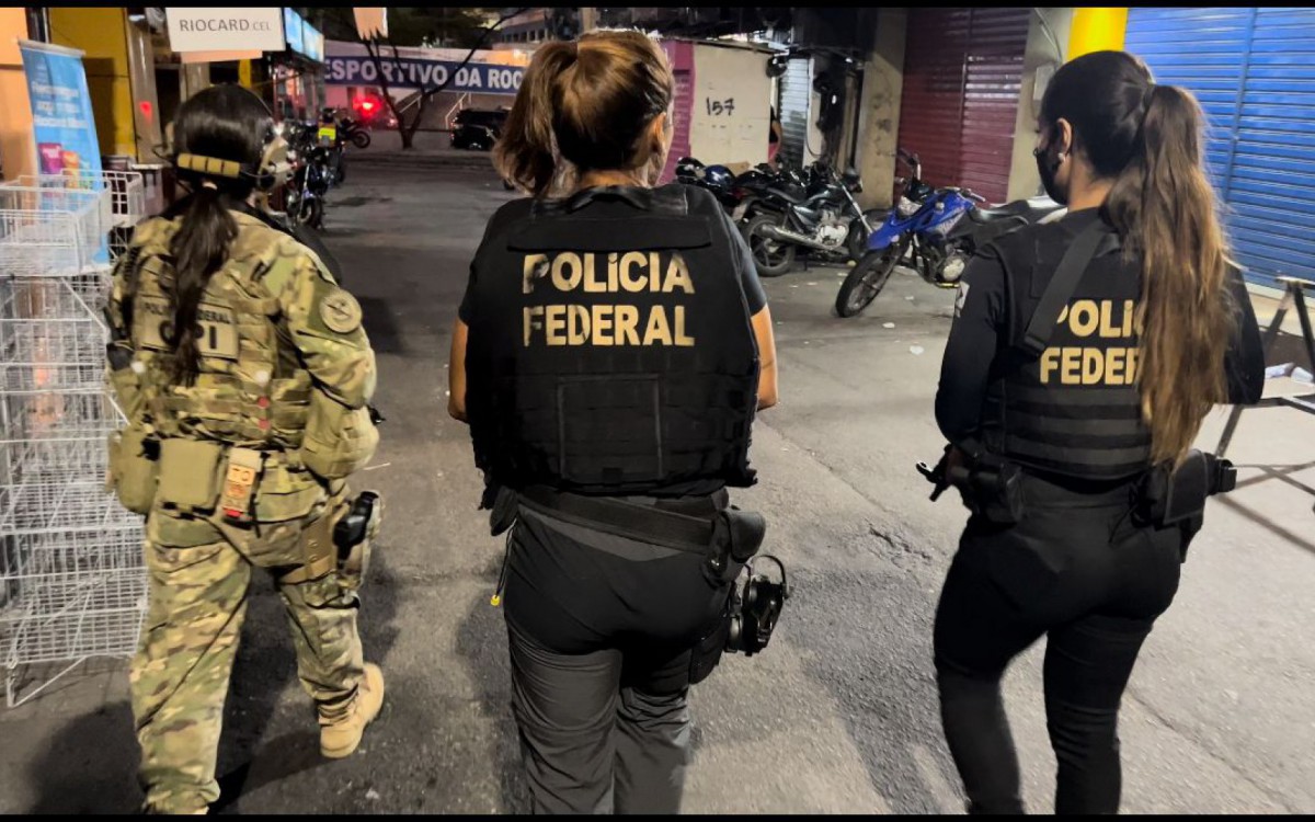 Operação Desfralde, da Polícia Federal, indica movimentação suspeita de mais de R$ 6 milhões feita por diretora de creche, na Rocinha - Divulgação