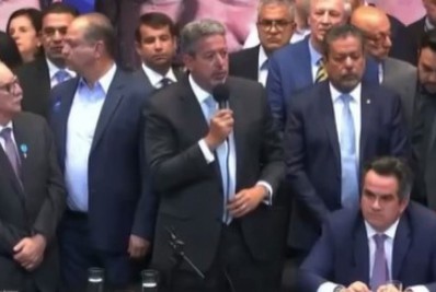 Arthur Lira defende urnas eletrônicas e sistema eleitoral após ataque de Bolsonaro