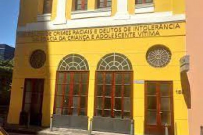 PM é preso por estuprar as duas filhas adolescentes