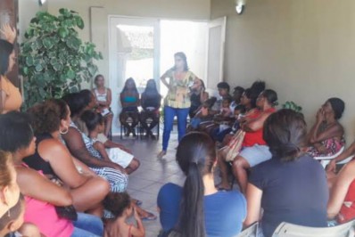 Famílias de imigrantes são acolhidas por meio de programas sociais do governo municipal