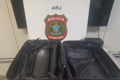 PF prende idoso da Macedônia do Norte com cocaína no Galeão