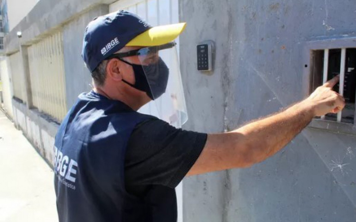 Confira o uniforme dos recenseadores do IBGE - Divulgação