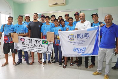 Atletas de Búzios recebem apoio do município para realização de viagem internacional