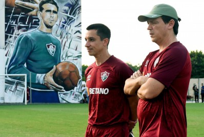 Suspenso para duelo com o Santos, Diniz exalta confiança em seus auxiliares: 'Estarei bem representado'