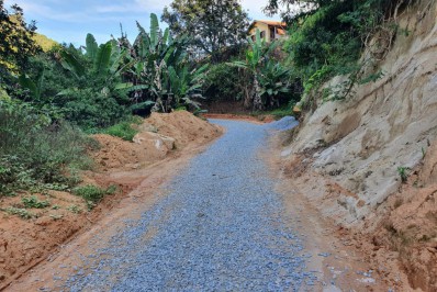 Estradas de Salinas e Janela das Andorinhas recebem obras de infraestrutrua