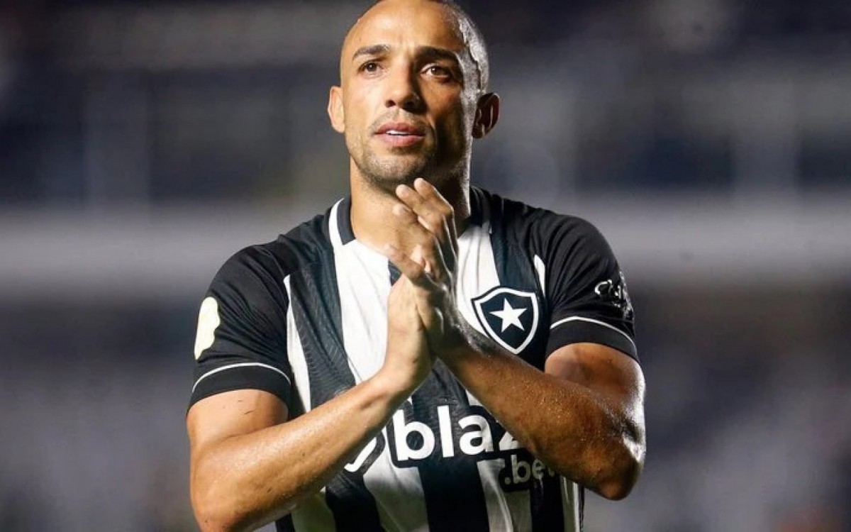 Marçal - Vítor Silva/Botafogo F.R.