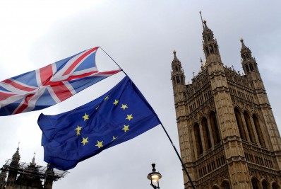 Reino Unido oferece bolsas de mestrado com passagens aéreas pagas