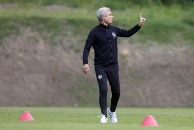 Reforços para o segundo semestre oscilam e Botafogo fica mais distante de vaga na Libertadores