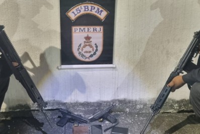 Dois suspeitos ficam feridos após perseguição na Baixada