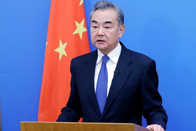 China: ministro recebe diplomatas e diz que trabalhará com árabes para encerrar guerra em Gaza