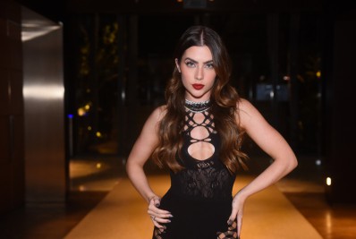 Jade Picon, Sabrina Sato, Yasmin Brunet e mais famosos prestigiam festa em SP