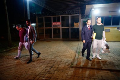 Réus da boate Kiss deixam penitenciária após anulação do julgamento