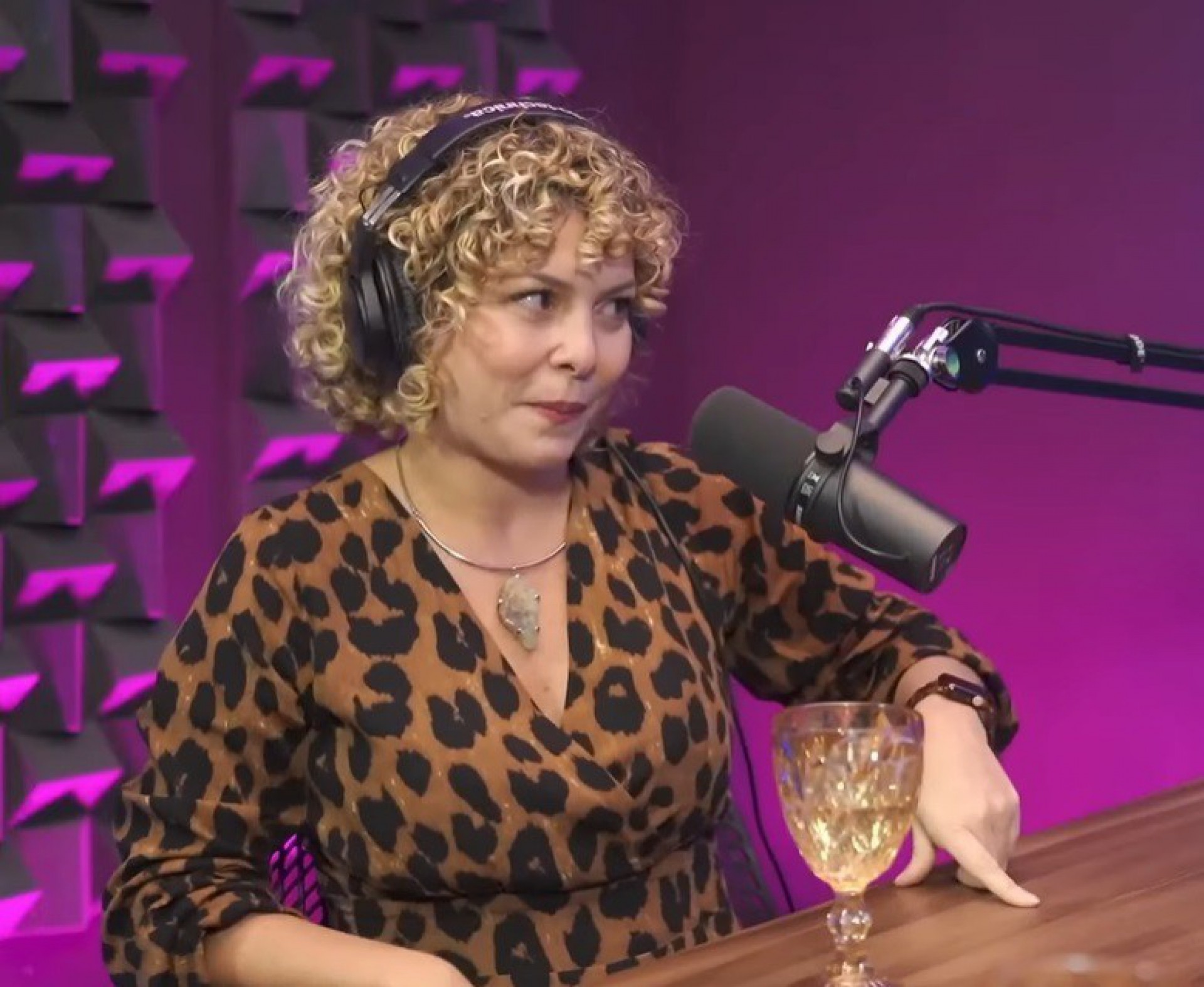 Bárbara Borges - Reprodução de vídeo