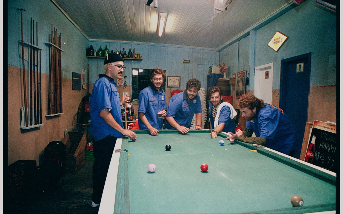 Banda Jovem Dionisio no clipe da m&uacute;sica 'Acorda, Pedrinho'